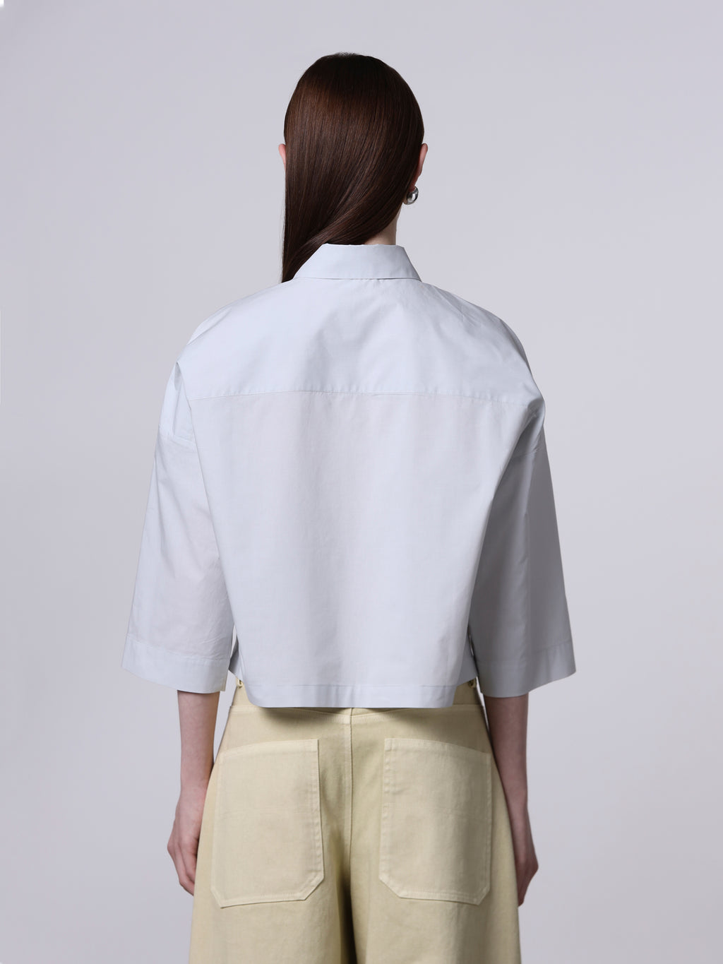 Cropped shirt