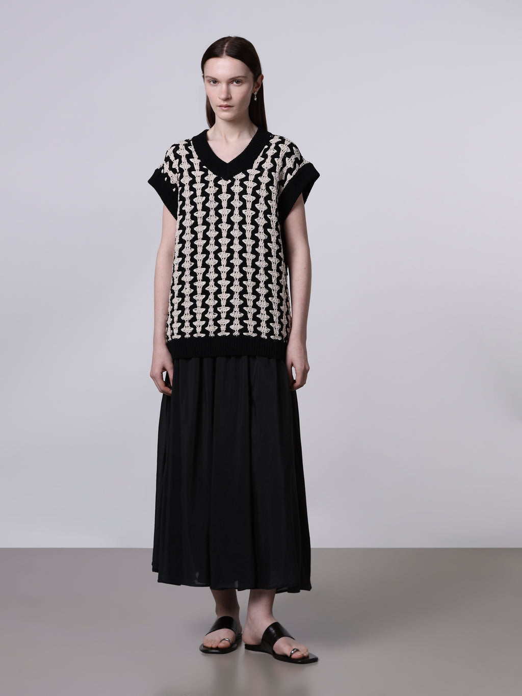 Wide pleated skirt
