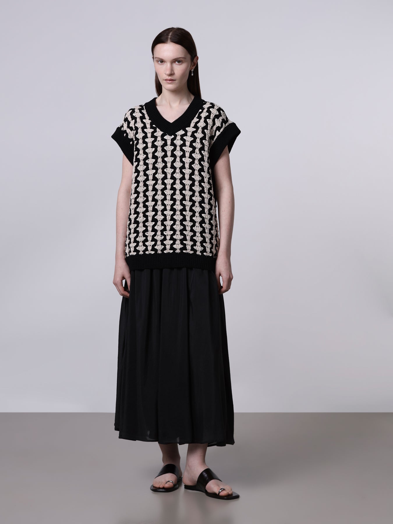 Wide pleated skirt