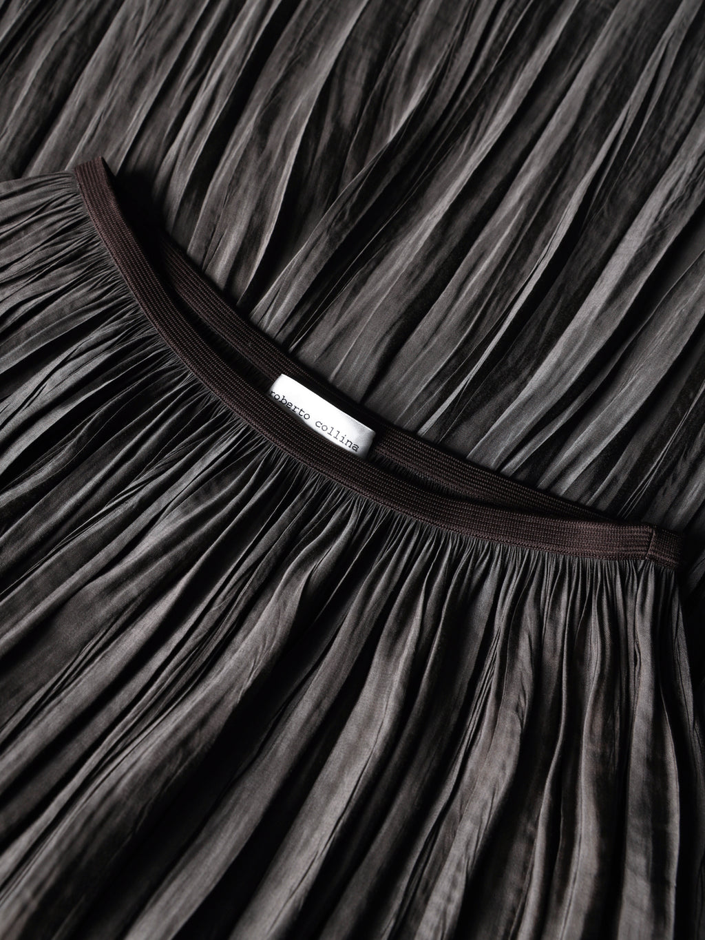 Plissé midi skirt