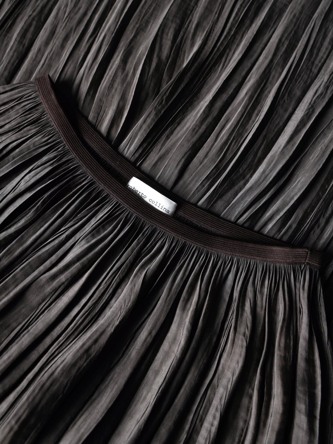 Plissé midi skirt