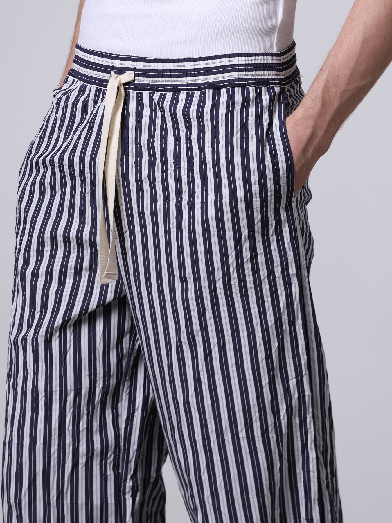 Oversized crinkled trousers
