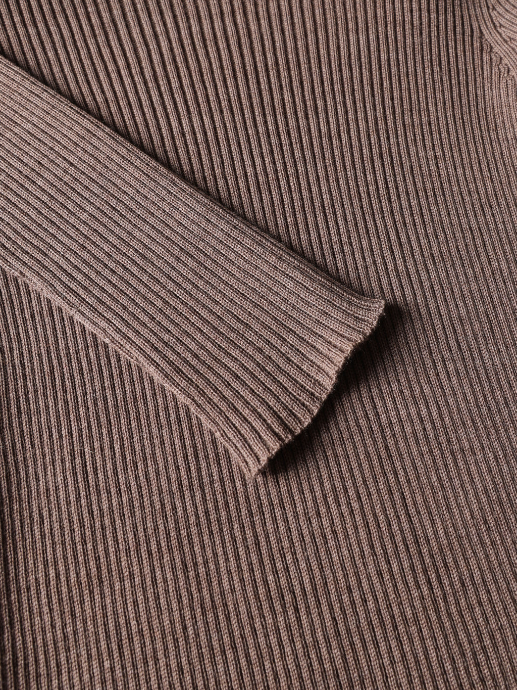 Merino wool ribbed turtleneck
