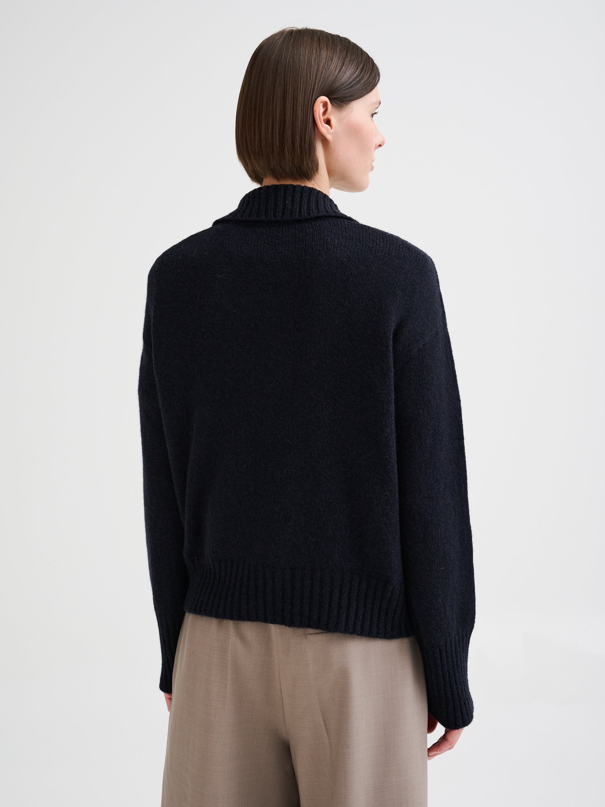 Wool and camel polo