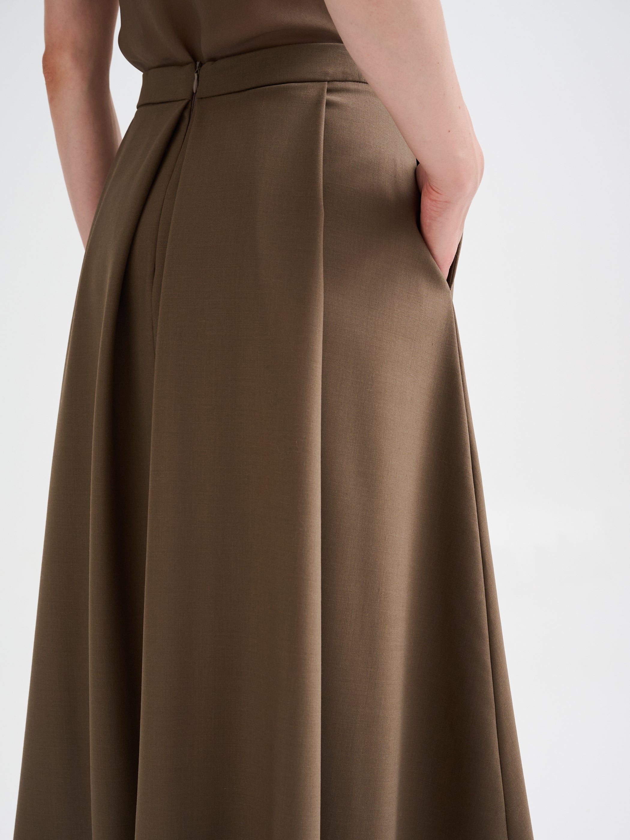 Pleated midi skirt