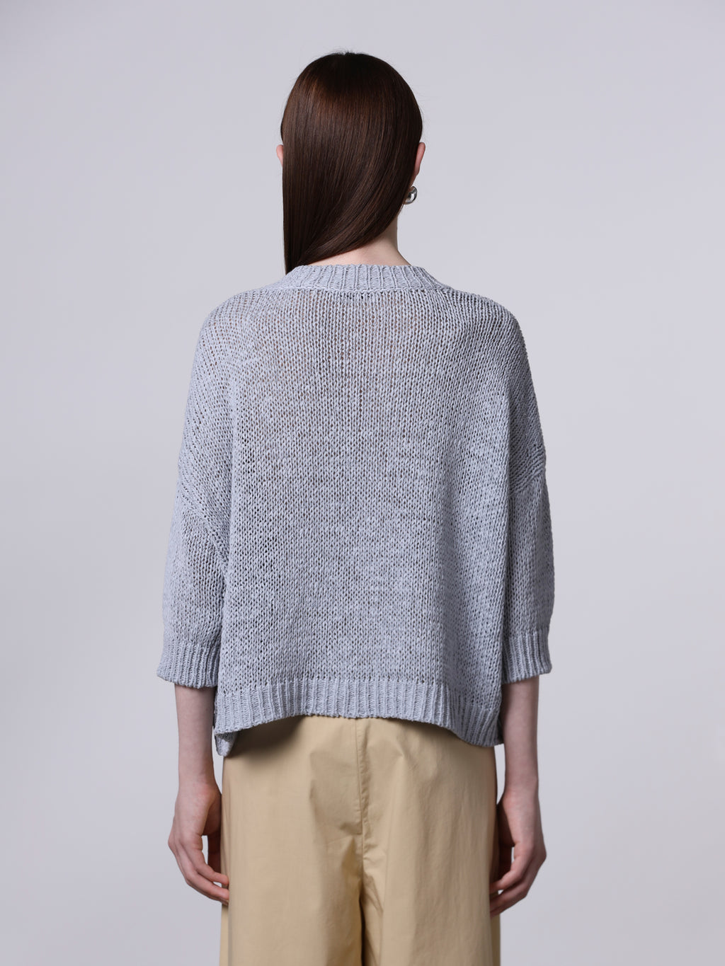 Boxy v-neck
