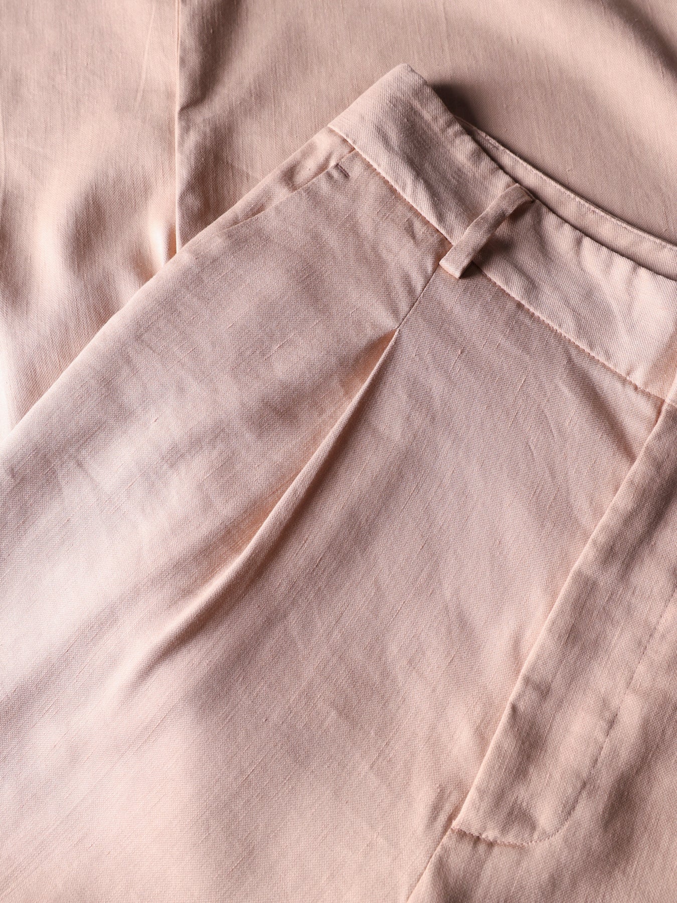Pleated trousers