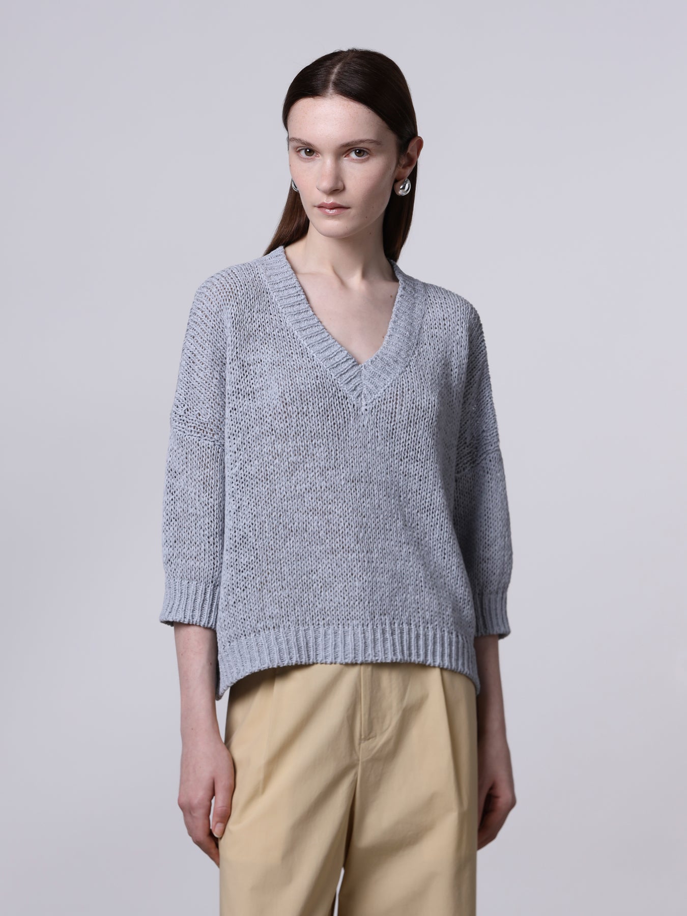 Boxy v-neck